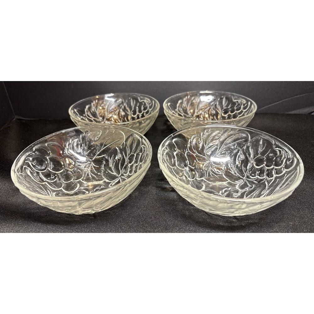 Set of 4 VTG KIG Indonesia Clear Glass Grape & Leaf Pattern 6” Bowls Great Con.